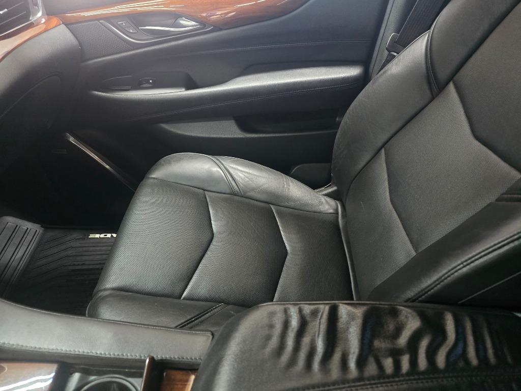 2015 Cadillac Escalade - $16,900